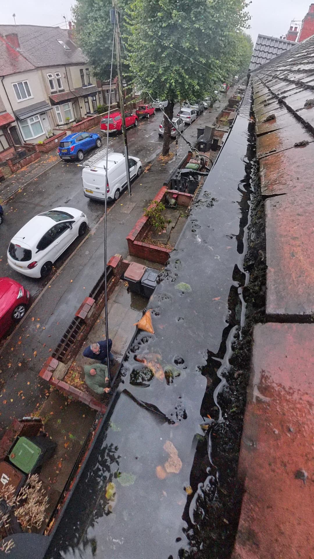 Blocked gutter from live camera inspection, comparison 3