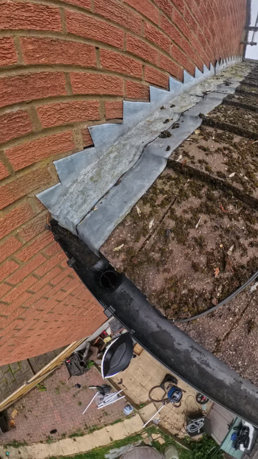 Cleared gutter from live camera inspection, comparison 11