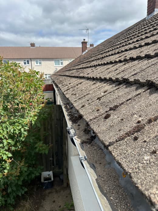 Blocked gutter from live camera inspection, comparison 12