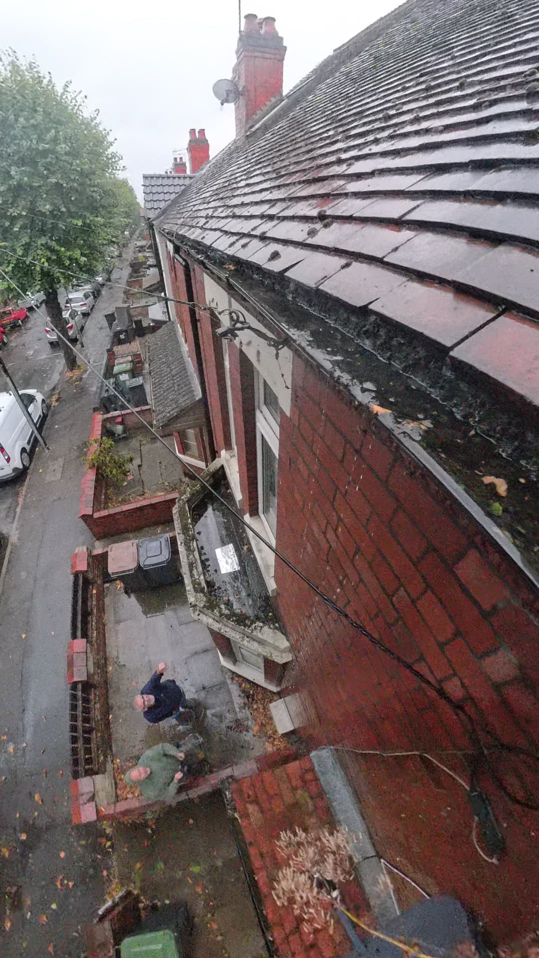 Blocked gutter from live camera inspection, comparison 4